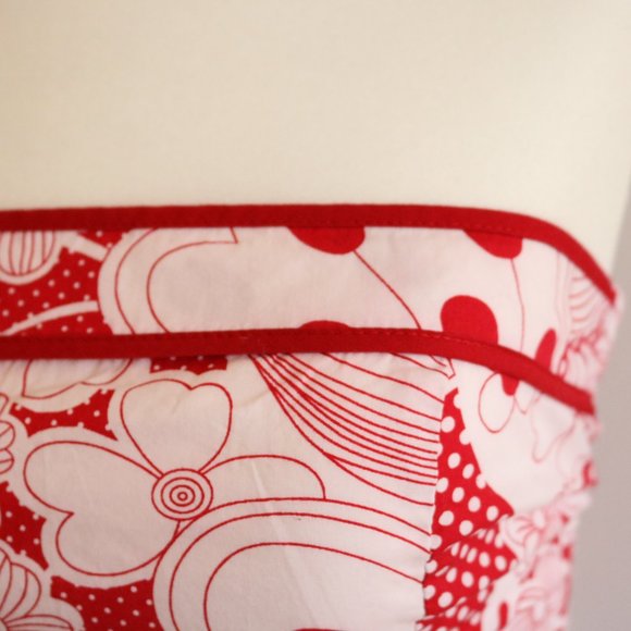 Vintage-Inspired Polka Dot Floral Strapless Dress - Picture 7 of 12